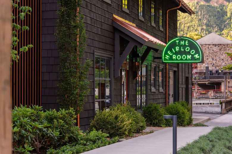 Restaurants Open on Christmas Day in Gatlinburg